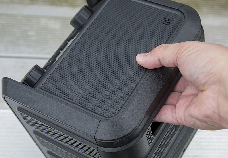 ������� ION Audio Tailgater Go ������������