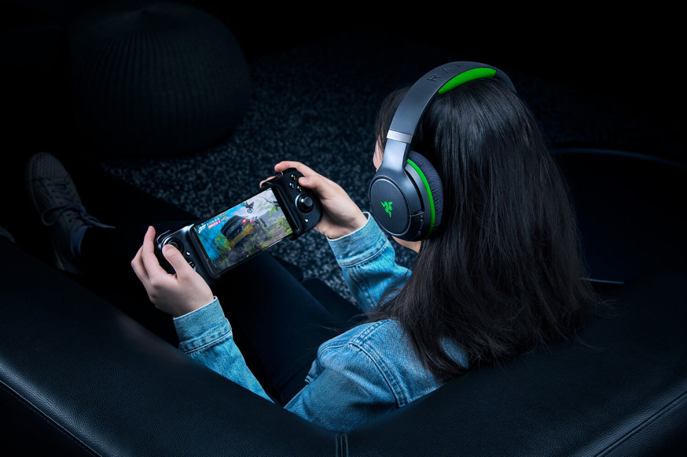 ��������� Razer Kaira Pro ������������ ������� ��� Xbox