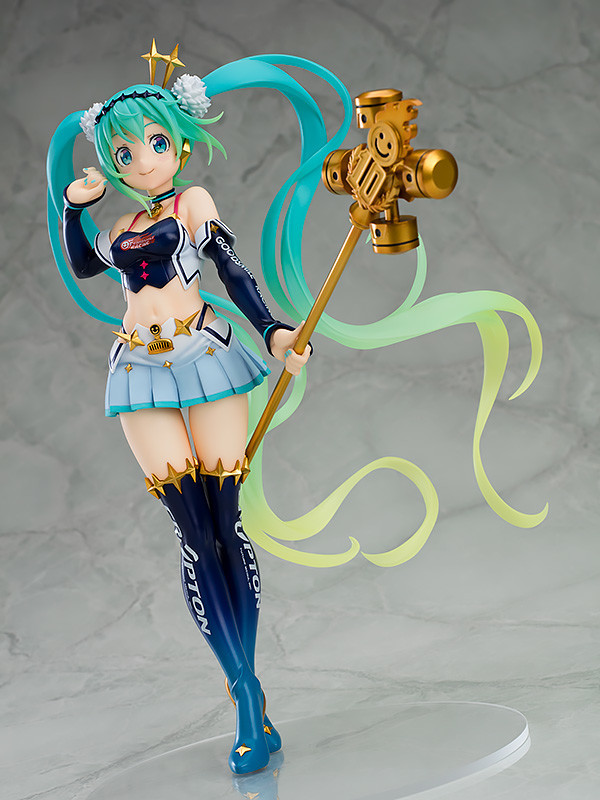  Hatsune Miku: GT Project Racing Miku 2018 Summer Ver. (22,5 )