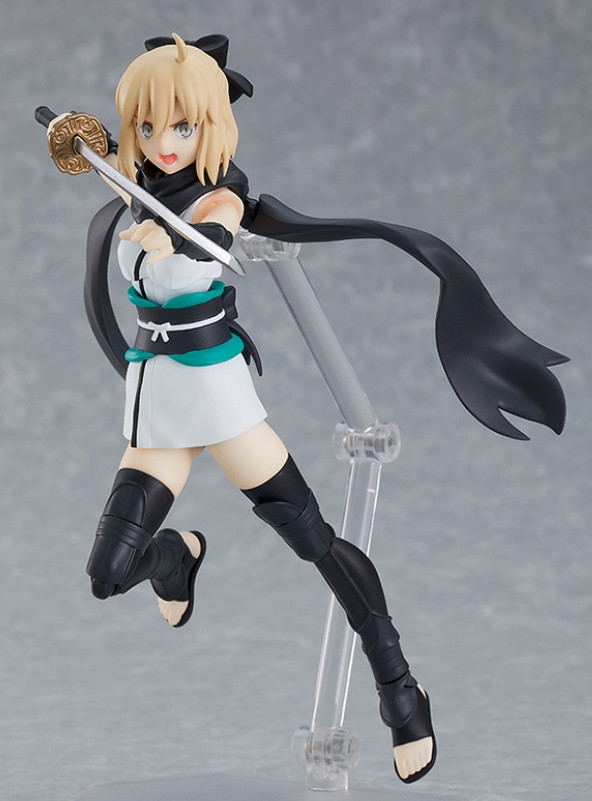  Figma Fate / Grand Order: Saber / Okita Souji (13,5 )